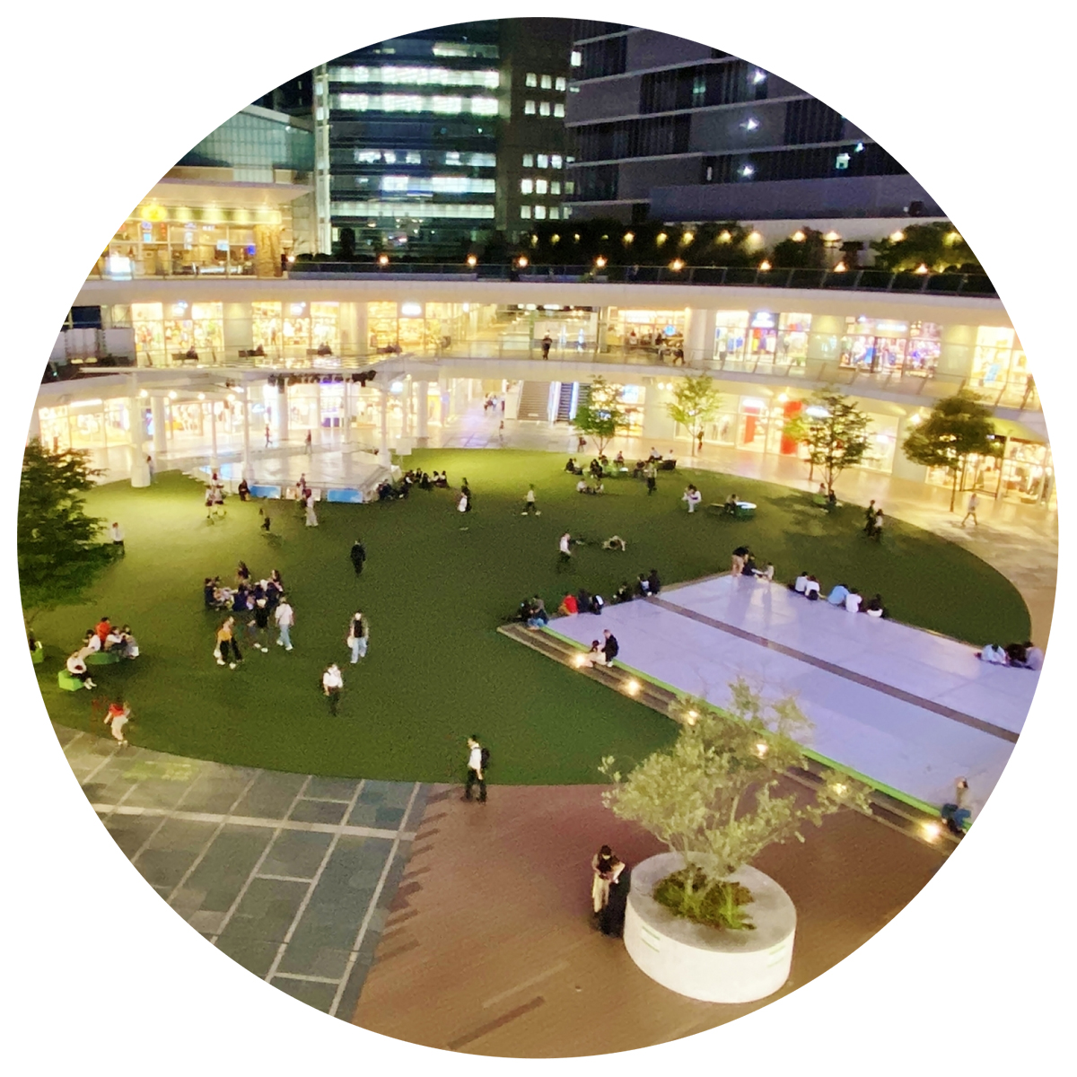 大型商業施設でトレンドを感じる